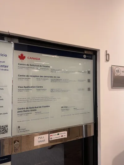 Centro de Visados de Canadá en Madrid (VFS Global) (2)